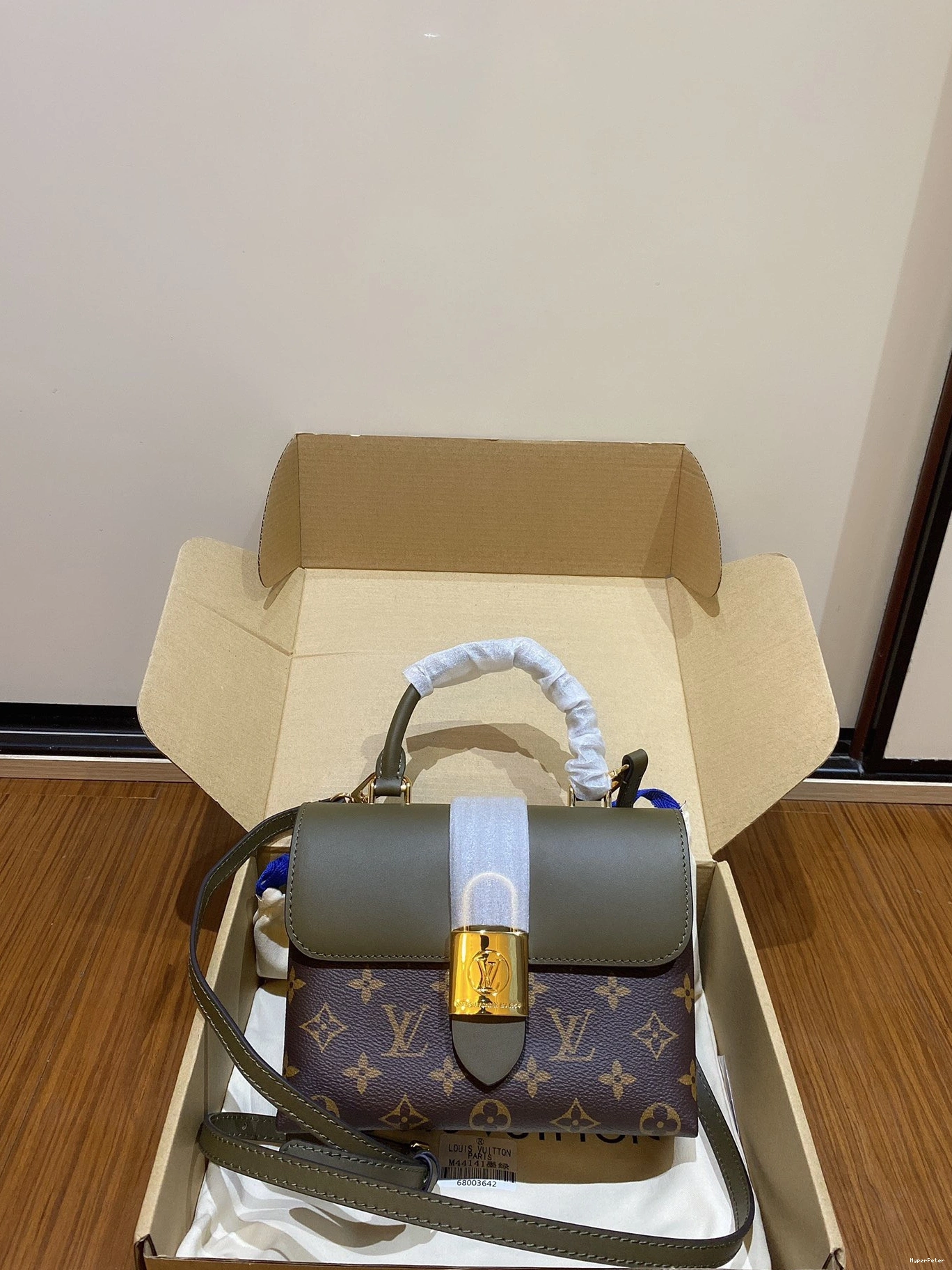 VUITTON BB LOUIS LOCKY 0724